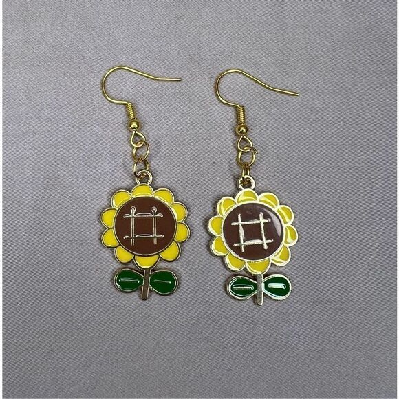 Gold Metal Dangly Sunflower Earrings - Picture 2 of 3